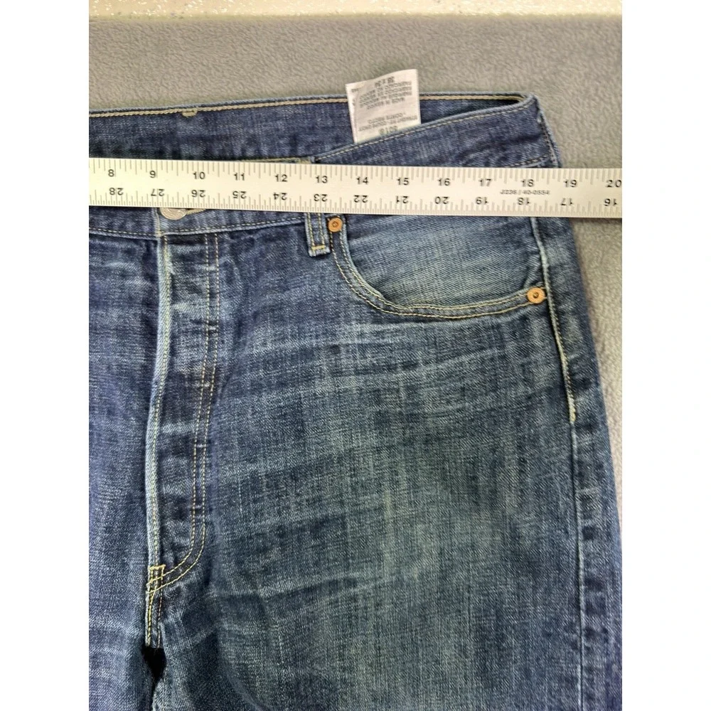 Levis 501XX Jeans Mens 36x32* Blue Straight Classic Medium Wash Denim Button Fly